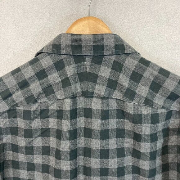 Untuckit Flannel Button Up Shirt Mens Medium Green Plaid Vigouroux Wrinkle Free - Picture 14 of 15